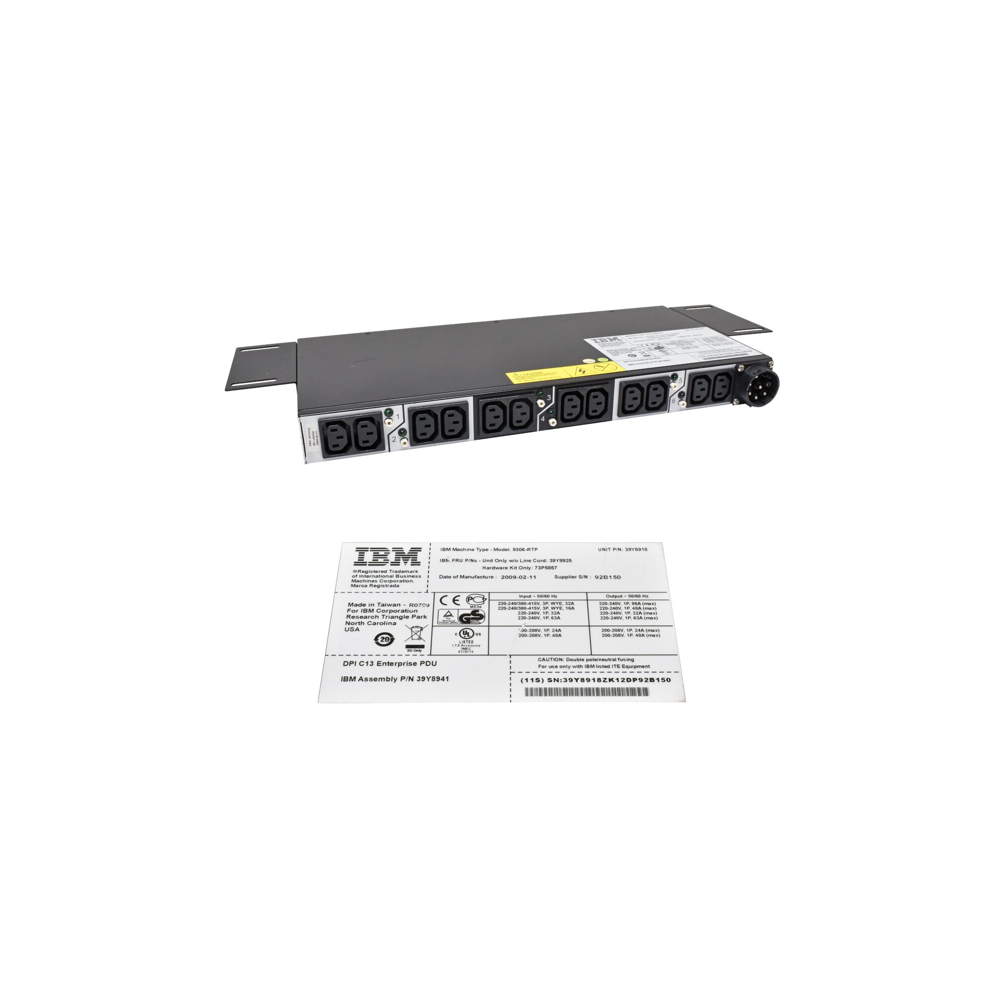 IBM DPI C13 Enterprise PDU 9306-RTP 39Y8941 39Y8918 39Y8925 3 Phasen mit  Halterung